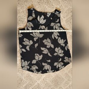 Sleeveless Top